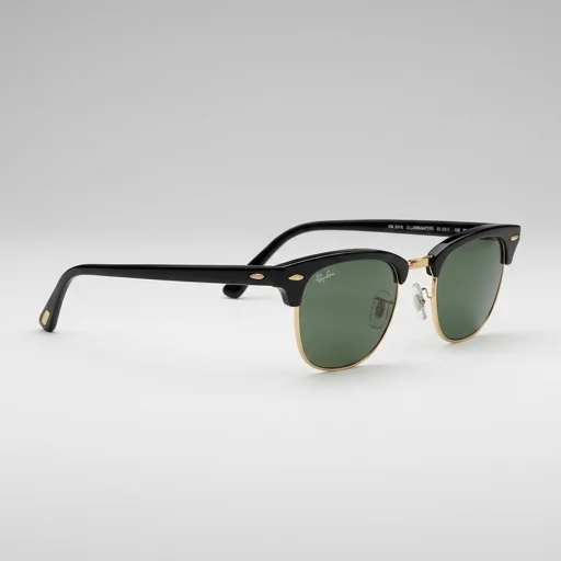 Ray-Ban Clubmaster Classic view 2